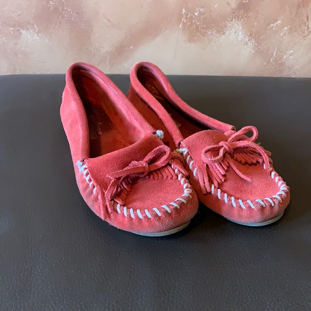 Minnetonka Kilty Hardsole Mocs